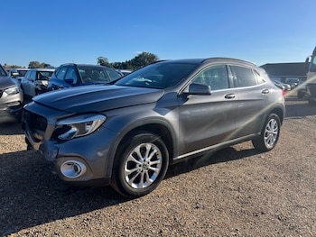 Used Mercedes-Benz GLA 2018 for sale - 76194432: Photo 4