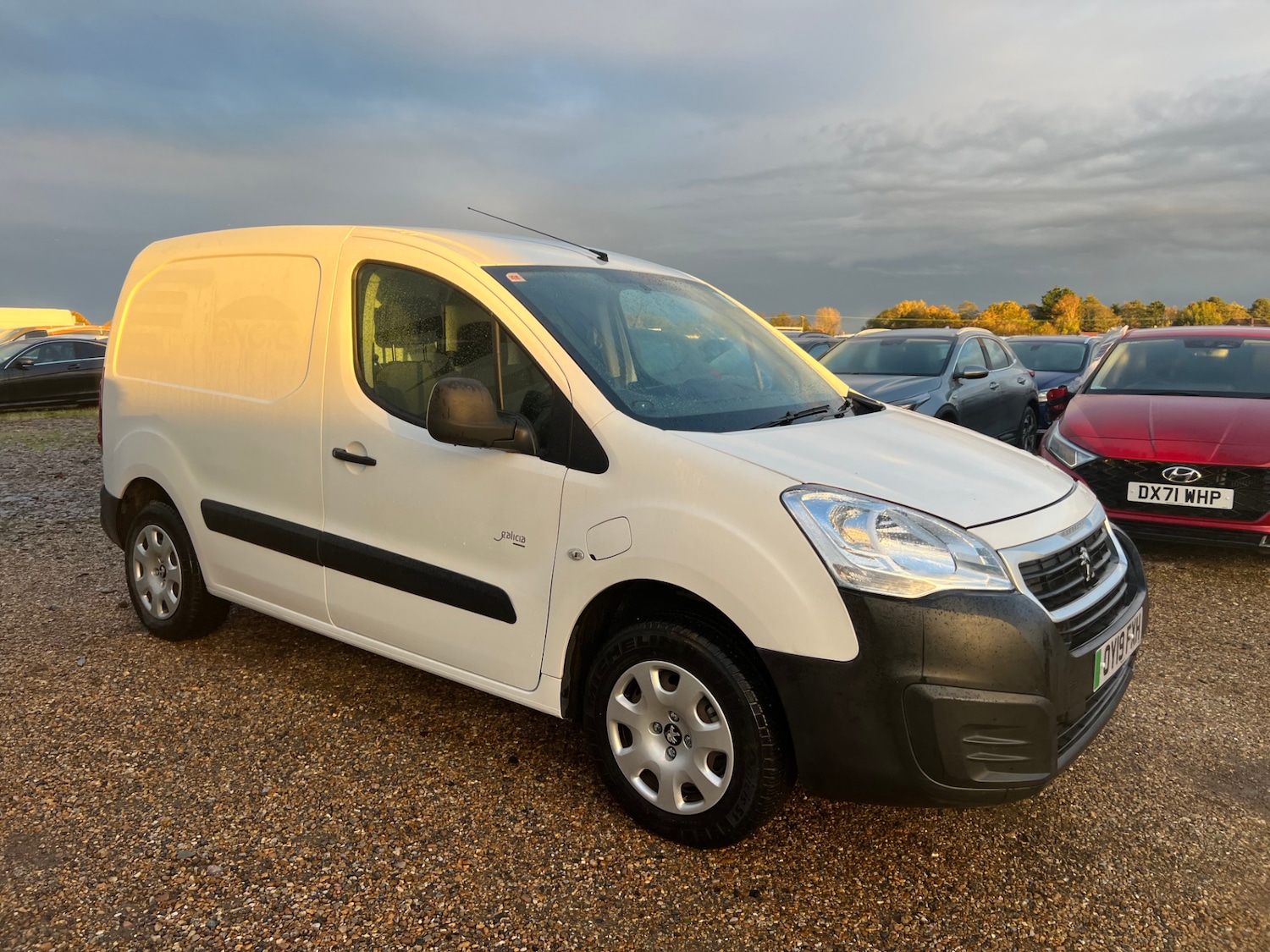 Used Peugeot Partner 2019 for sale - 76411421: Photo 1