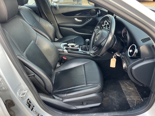 Used Mercedes-Benz C-Class 2015 for sale - 74730969: Photo 10