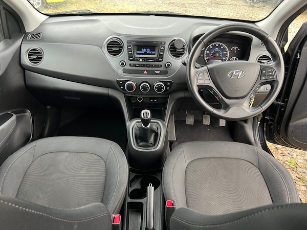 Used Hyundai i10 2019 for sale - 71822827: Photo 12