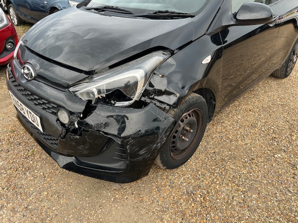 Used Hyundai i10 2019 for sale - 71822827: Photo 13