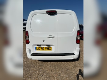 Used Citroen Berlingo 2020 for sale - 75526950: Photo