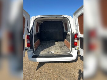 Used Citroen Berlingo 2020 for sale - 75526950: Photo