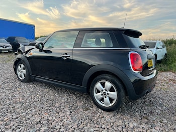 Used MINI Hatch 2016 for sale - 76613599: Photo
