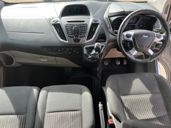 Used Ford Tourneo Custom 2015 for sale - 76044157: Photo 11