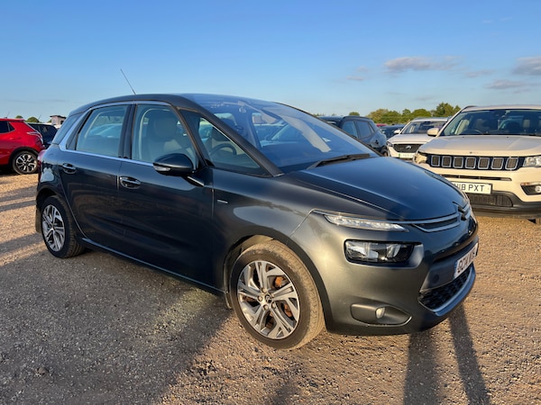 Used Citroen C4 Picasso 2014 for sale - 74764786: Photo 1