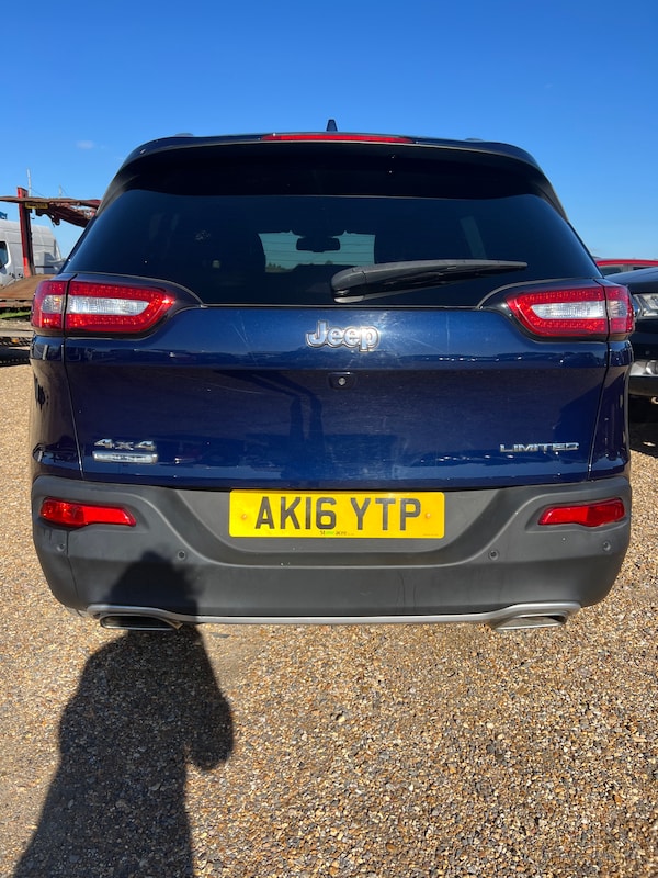 Used Jeep Cherokee 2016 for sale - 76194388: Photo 3