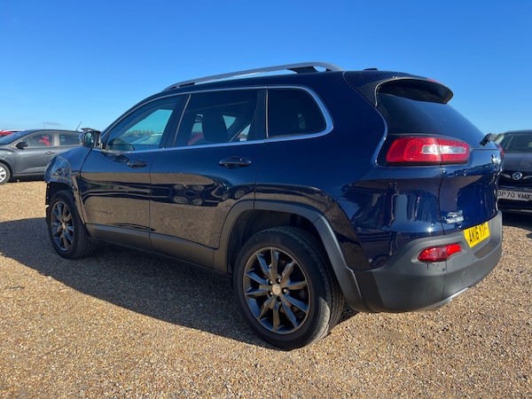 Used Jeep Cherokee 2016 for sale - 76194388: Photo 4