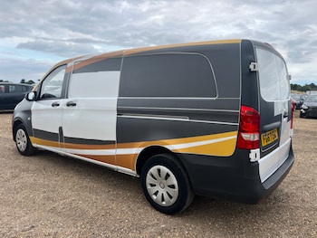 Used Mercedes-Benz Vito 2017 for sale - 75281598: Photo