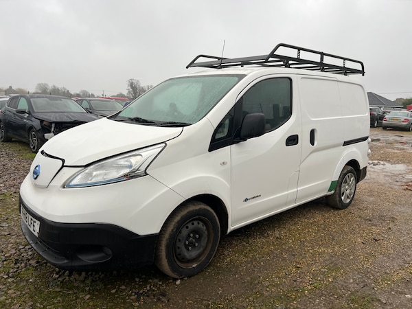 Used Nissan e-NV200 2018 for sale - 73218252: Photo 1
