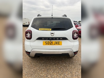 Used Dacia Duster 2021 for sale - 75526457: Photo