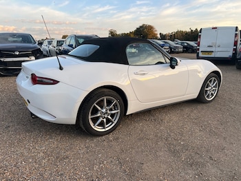 Used Mazda MX-5 2017 for sale - 76058308: Photo 2