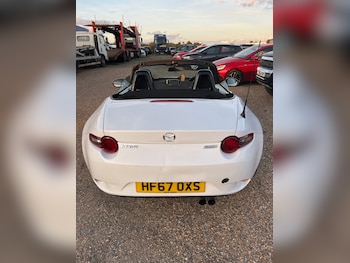 Used Mazda MX-5 2017 for sale - 76058308: Photo 3
