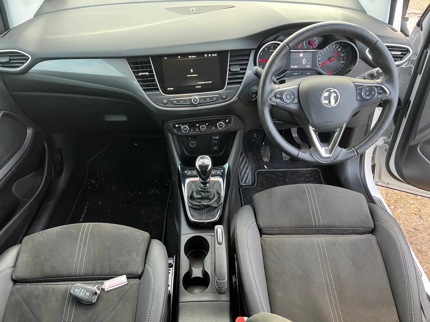 Used Vauxhall Crossland 2023 for sale - 76704532: Photo 12