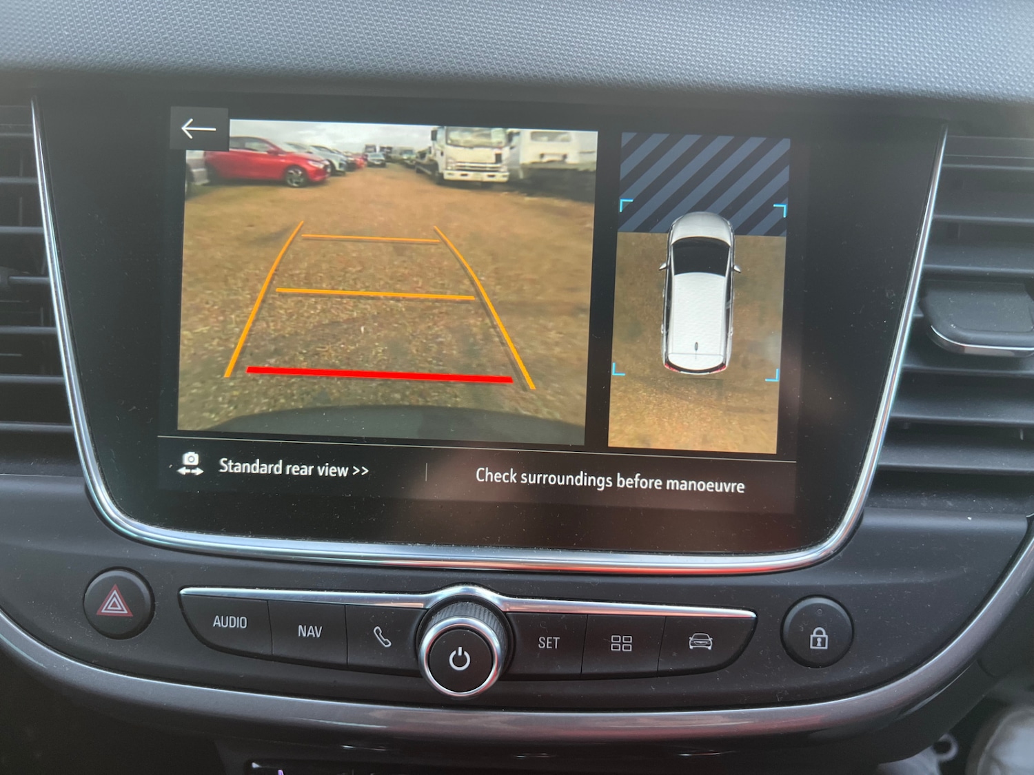 Used Vauxhall Crossland 2023 for sale - 76704532: Photo 9