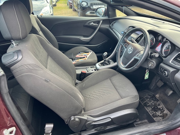 Used Vauxhall Cascada 2014 for sale - 72957492: Photo 10