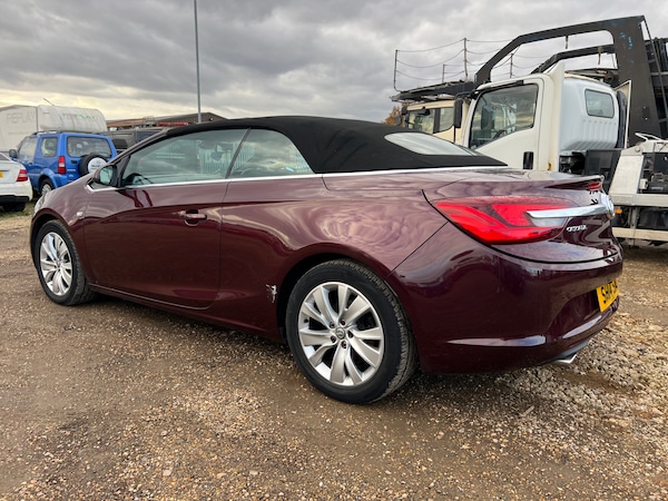 Used Vauxhall Cascada 2014 for sale - 72957492: Photo 1