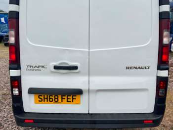 Used Renault Trafic 2018 for sale - 67941811: Photo