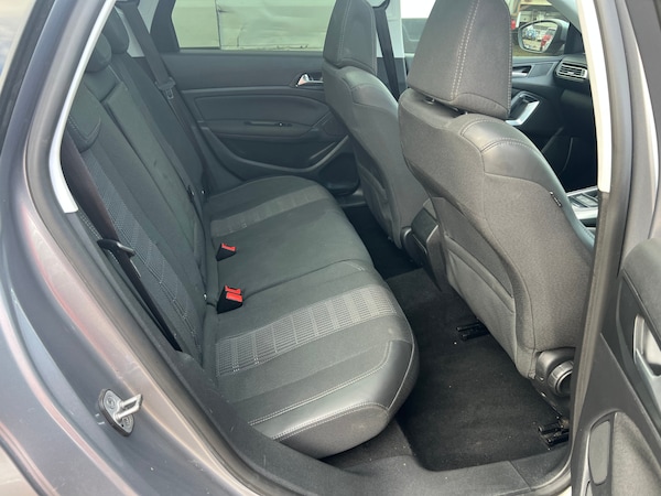 Used Peugeot 308 2018 for sale - 73935388: Photo 11