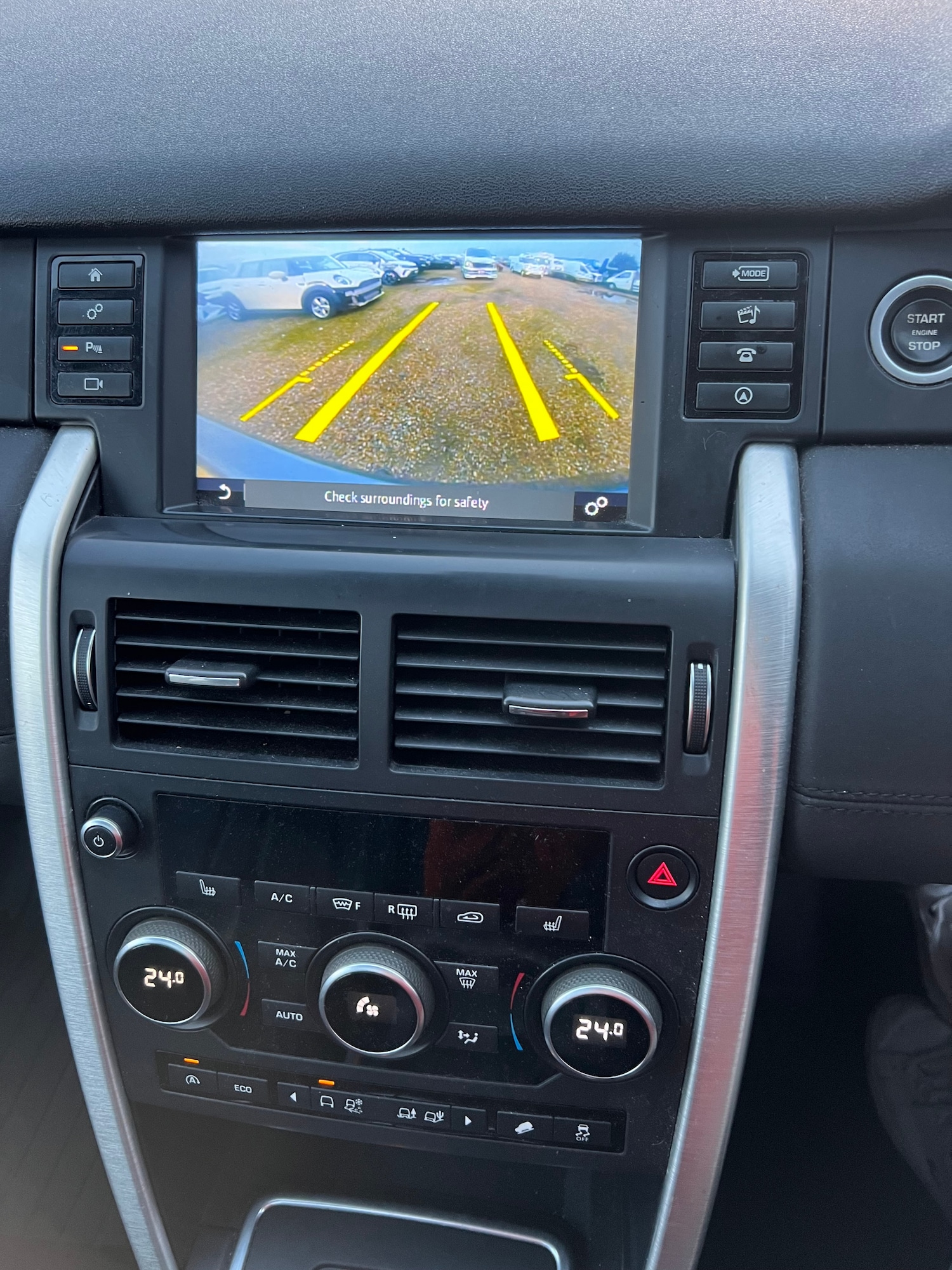 Used Land Rover Discovery Sport 2016 for sale - 76705720: Photo 13