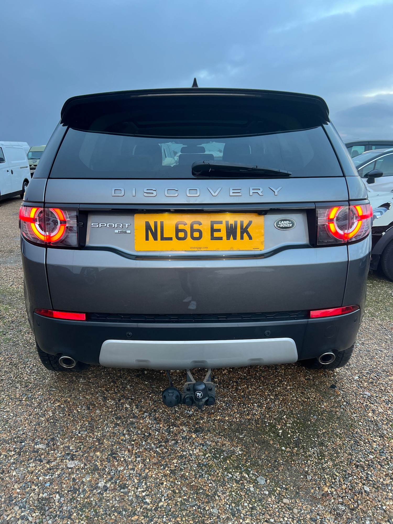 Used Land Rover Discovery Sport 2016 for sale - 76705720: Photo 3