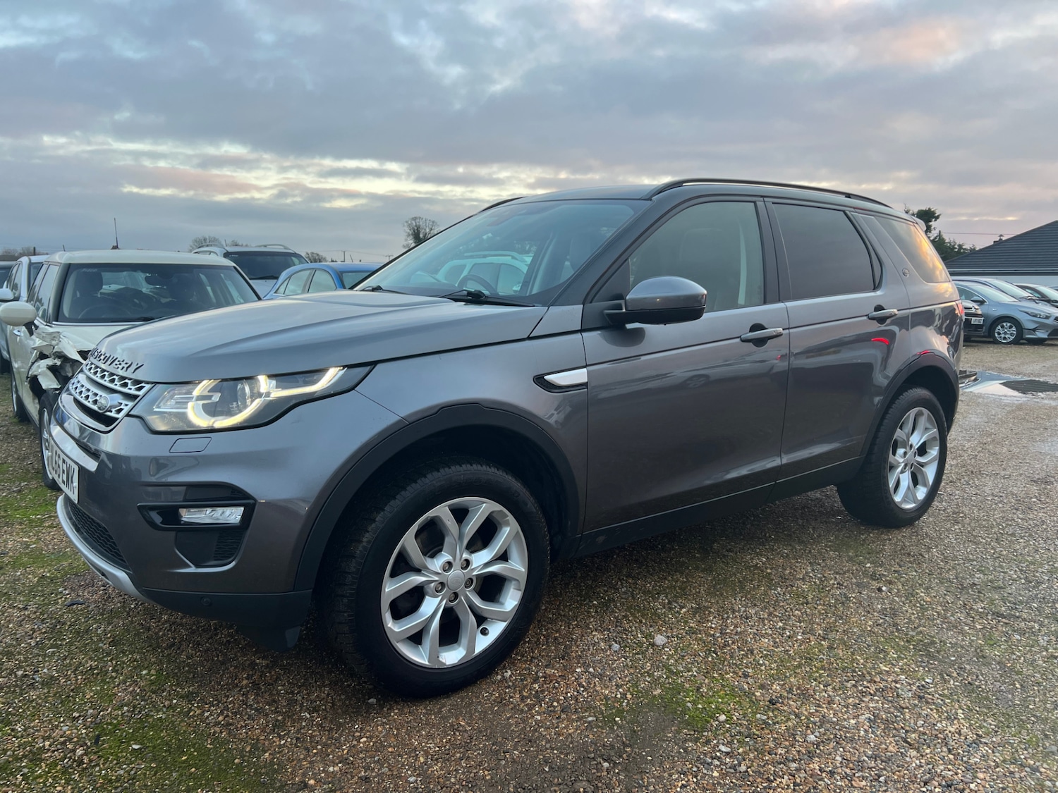 Used Land Rover Discovery Sport 2016 for sale - 76705720: Photo 5
