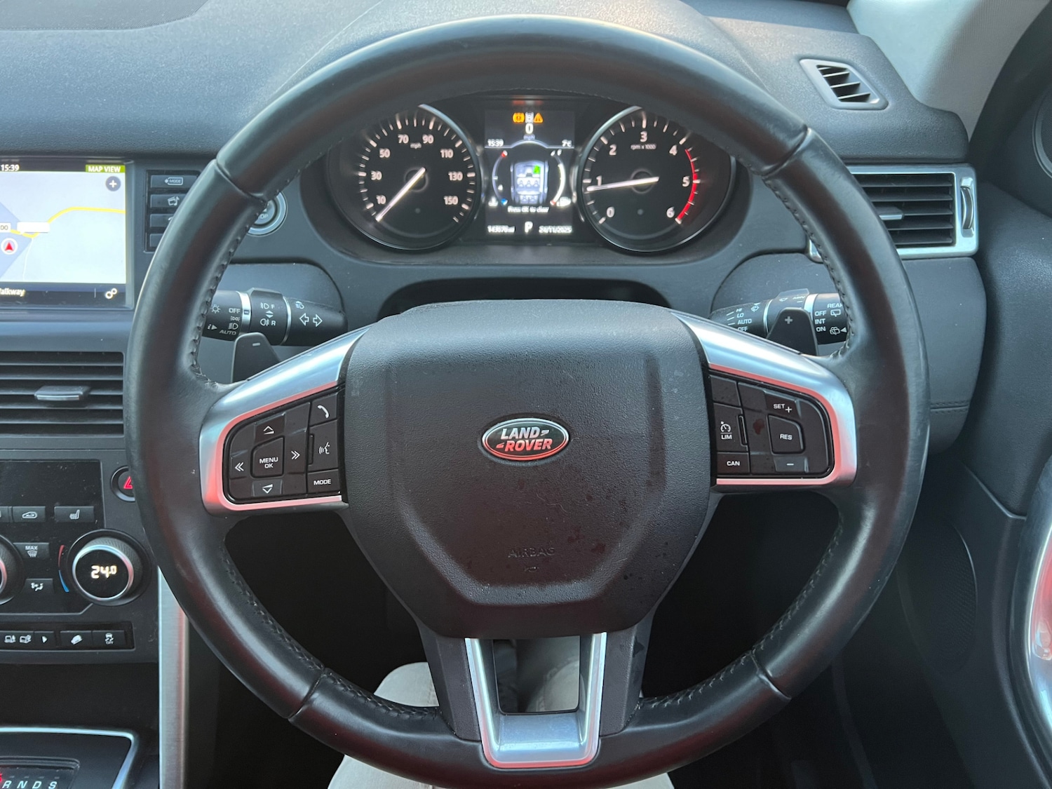 Used Land Rover Discovery Sport 2016 for sale - 76705720: Photo 8