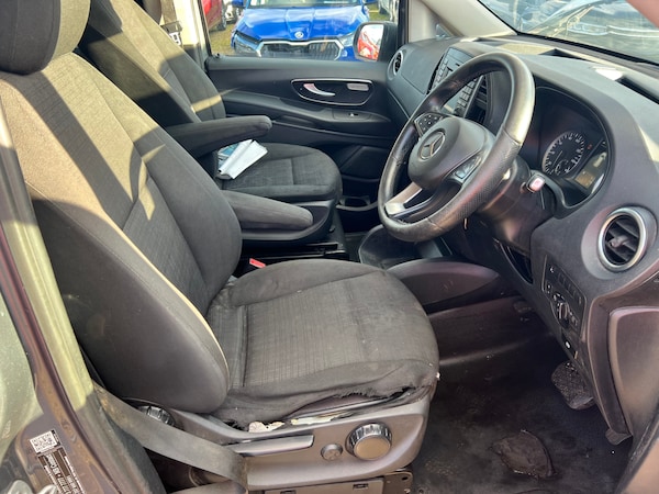 Used Mercedes-Benz Vito 2018 for sale - 73502727: Photo 11