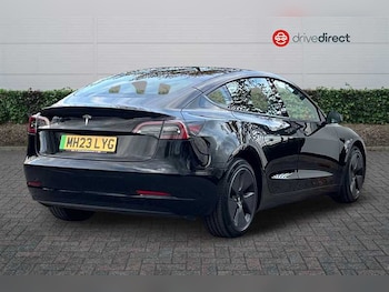 Used Tesla Model 3 2023 for sale - 76316170: Photo