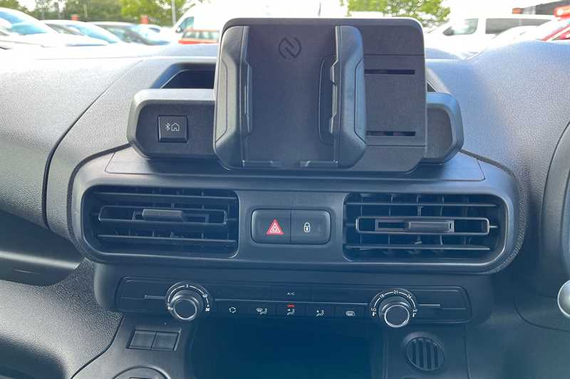 Used Vauxhall Combo 2024 for sale - 76877028: Photo 17