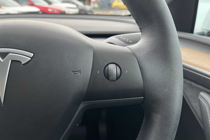 Used Tesla Model Y 2022 for sale - 76944960: Photo 22