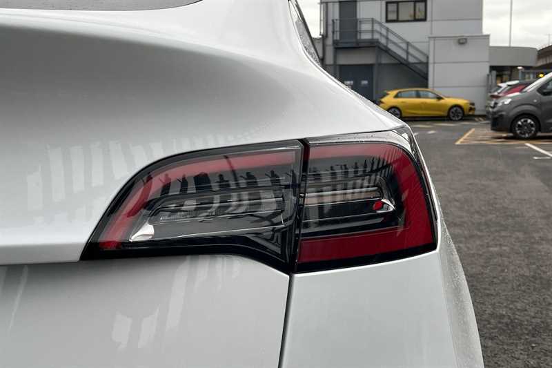 Used Tesla Model Y 2022 for sale - 76944960: Photo 32