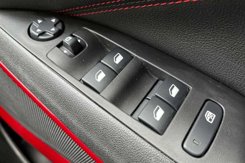 Used Vauxhall Crossland 2022 for sale - 77788460: Photo 16