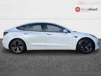 Used Tesla Model 3 2020 for sale - 76945279: Photo