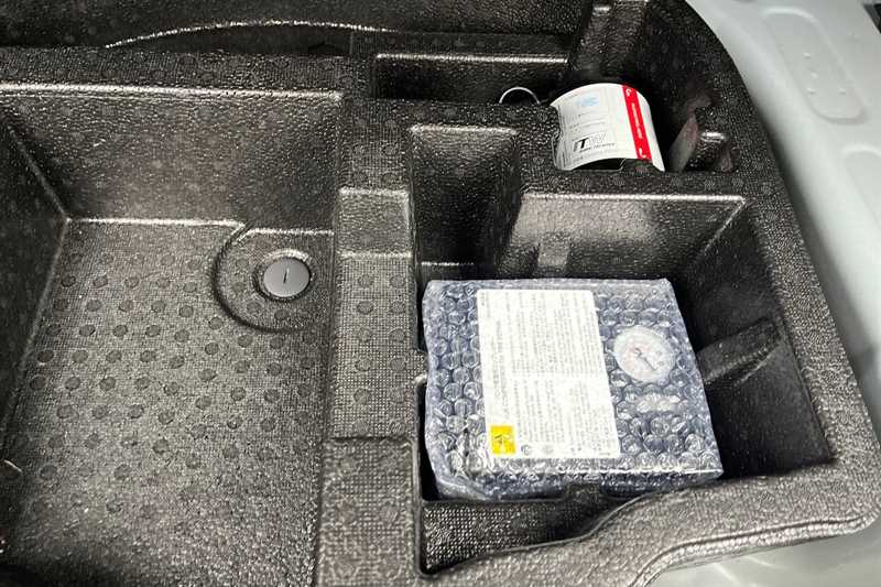 Used Toyota Yaris Cross 2023 for sale - 77322972: Photo 37