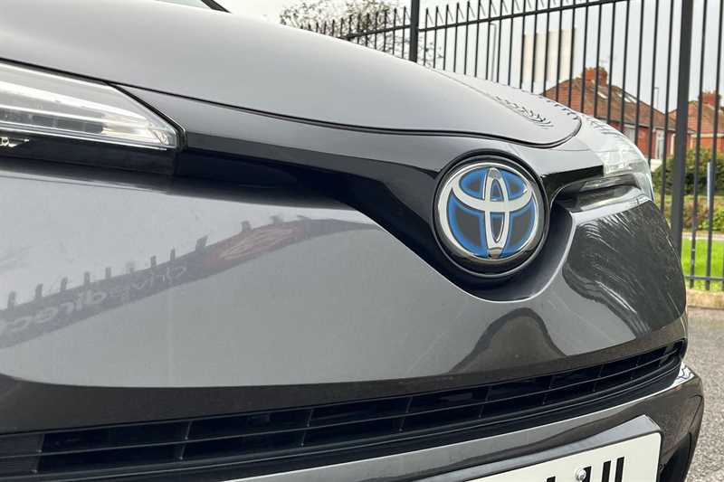 Used Toyota C-HR 2018 for sale - 76930220: Photo 47