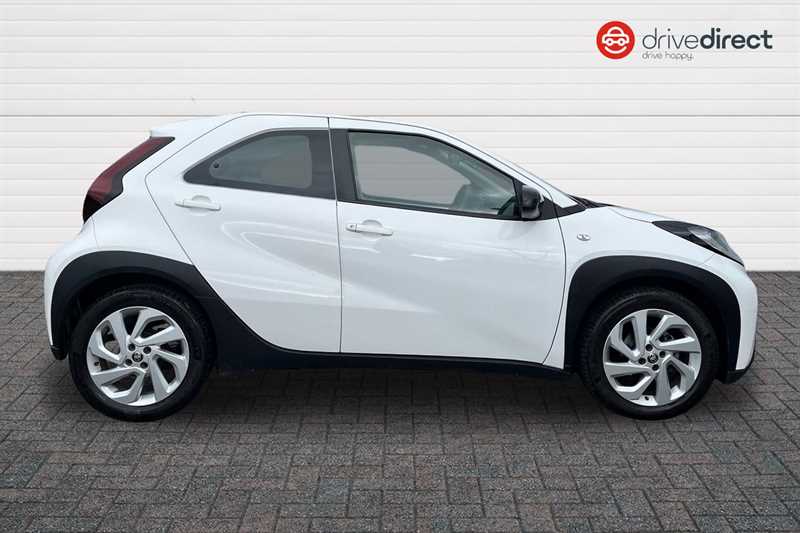 Used Toyota Aygo X 2023 for sale - 77712269: Photo 2