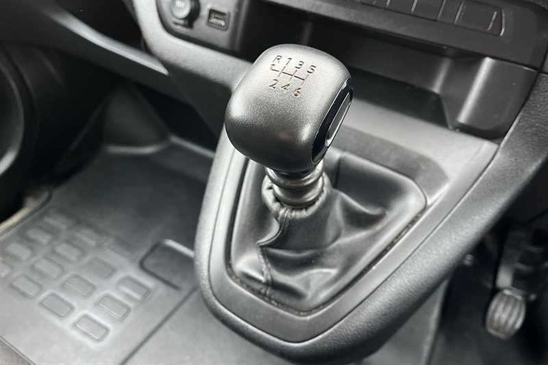 Used Vauxhall Vivaro 2023 for sale - 77459230: Photo 42