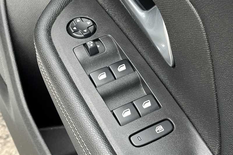 Used Vauxhall Mokka 2021 for sale - 76462732: Photo 16