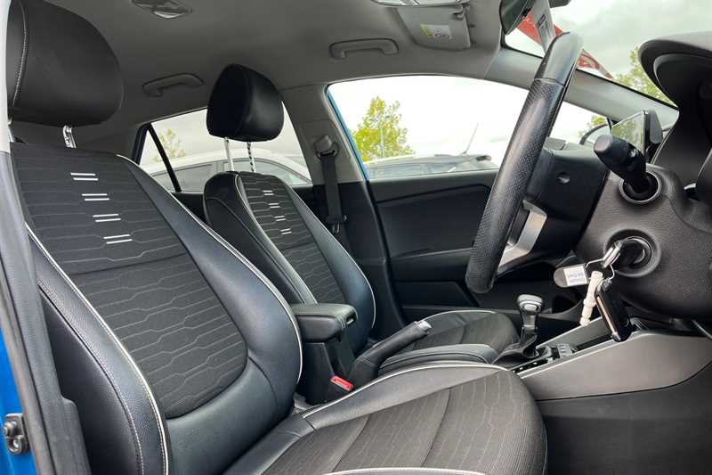 Used Kia Stonic 2021 for sale - 76447834: Photo 23