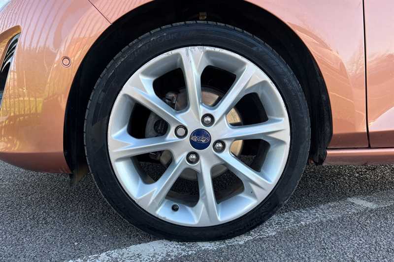 Used Ford Fiesta 2017 for sale - 76648397: Photo 9