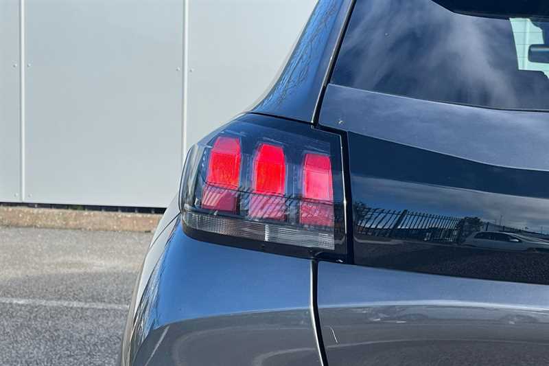 Used Peugeot 208 2022 for sale - 77929249: Photo 31