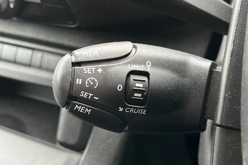 Used Vauxhall Vivaro 2023 for sale - 78143402: Photo 21