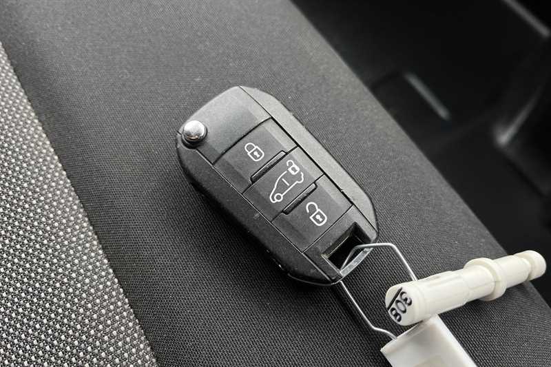 Used Vauxhall Vivaro 2023 for sale - 78143402: Photo 36