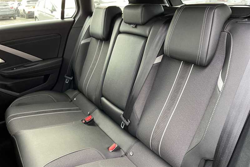 Used Vauxhall Astra for sale - 77348611: Photo 24