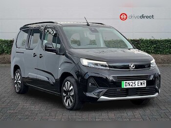 Vauxhall Combo Life Electric feature image