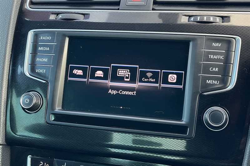 Used Volkswagen Golf 2016 for sale - 76956082: Photo 17