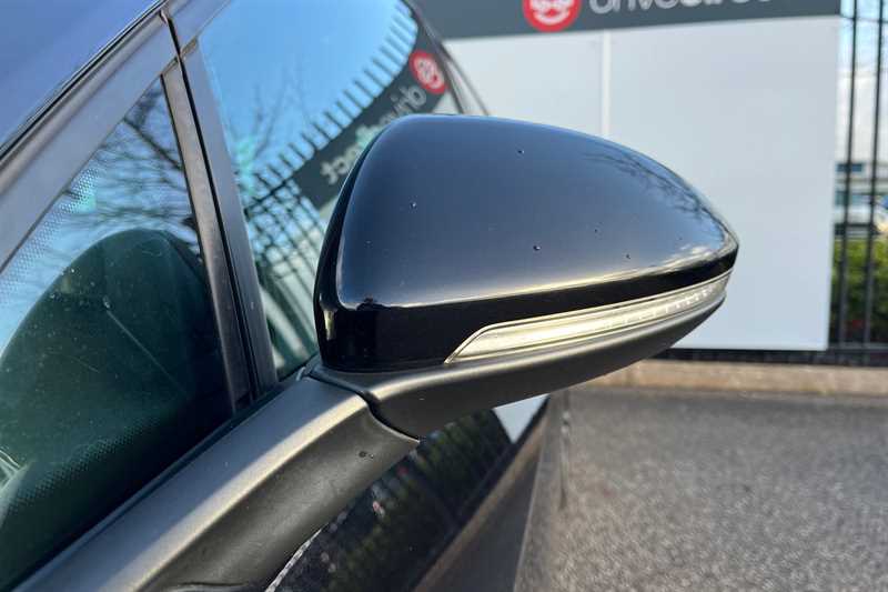 Used Volkswagen Golf 2016 for sale - 76956082: Photo 35