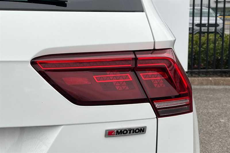 Used Volkswagen Tiguan 2019 for sale - 77828387: Photo 32