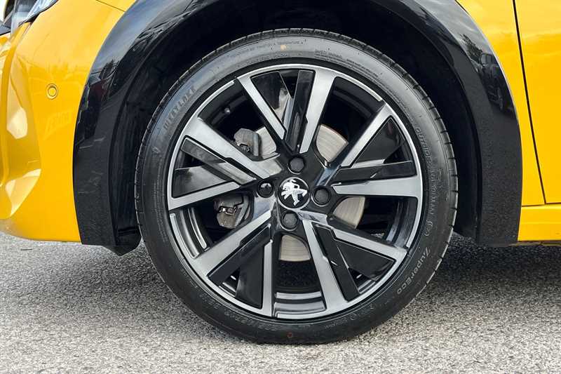 Used Peugeot 208 2022 for sale - 76530211: Photo 11